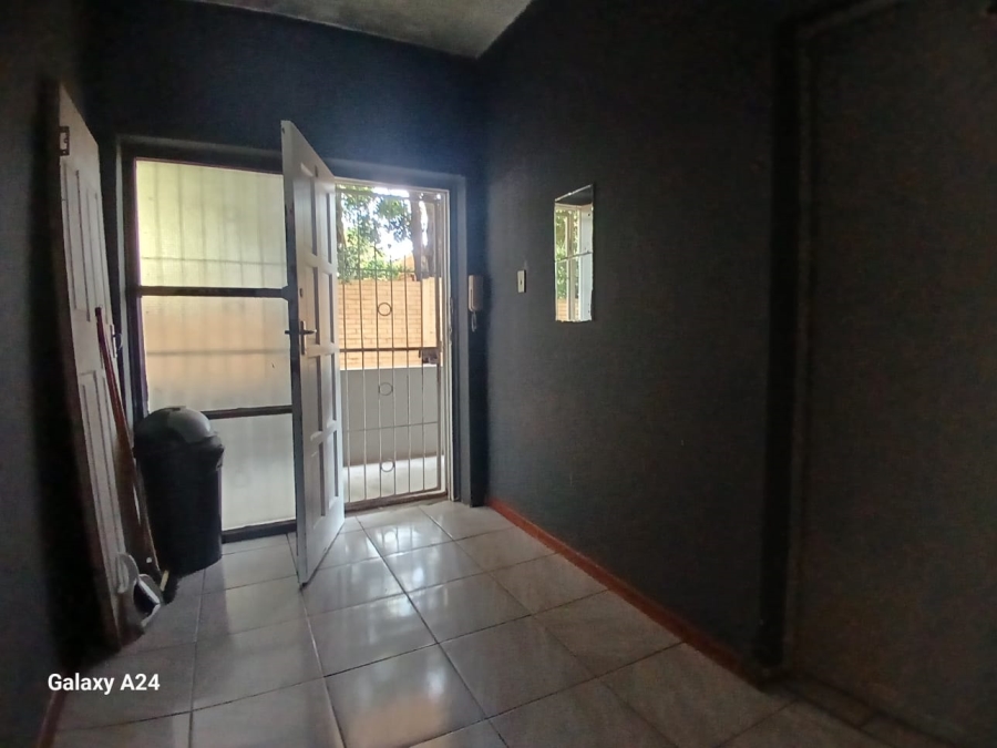 2 Bedroom Property for Sale in Southernwood Eastern Cape